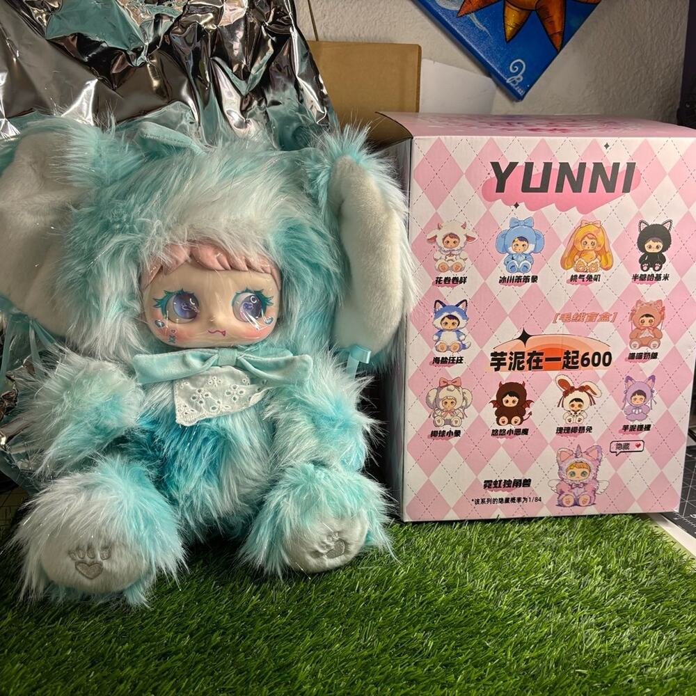 Yunni 600% Together With You